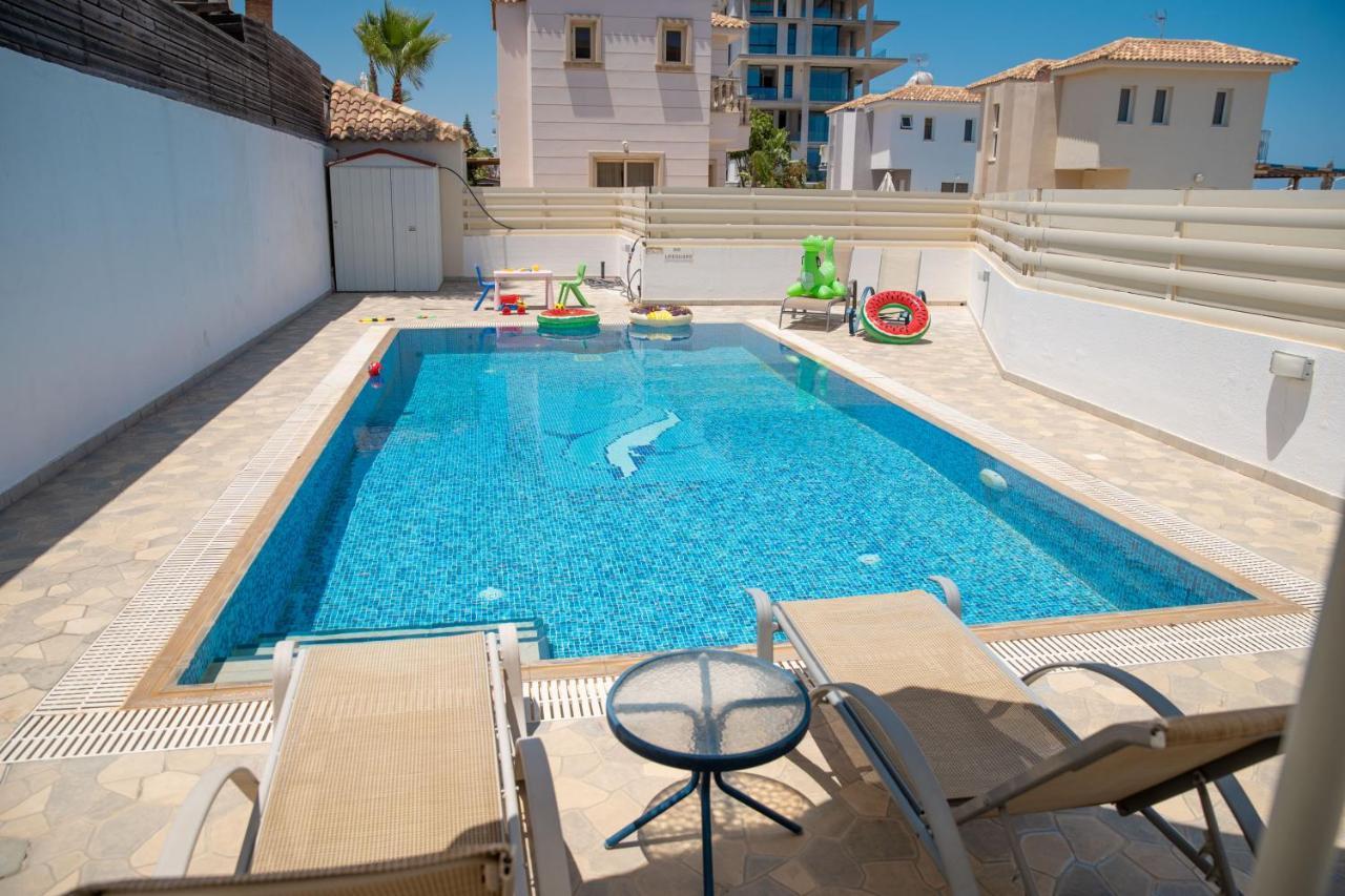Fig Tree Villa Ekaterina 3 Bdrm Protaras Dış mekan fotoğraf