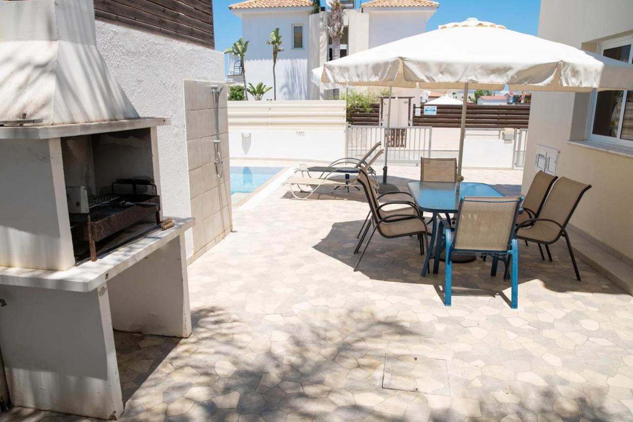 Fig Tree Villa Ekaterina 3 Bdrm Protaras Dış mekan fotoğraf