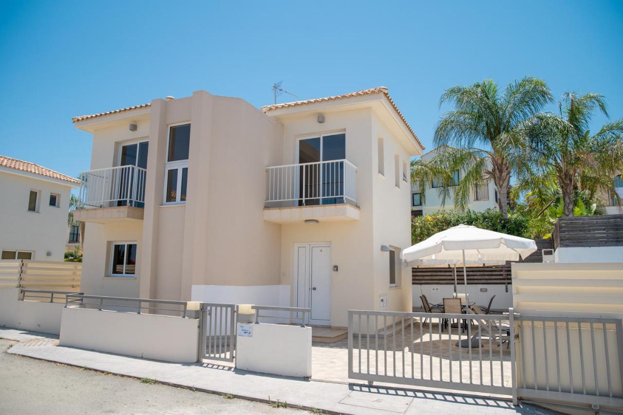 Fig Tree Villa Ekaterina 3 Bdrm Protaras Dış mekan fotoğraf
